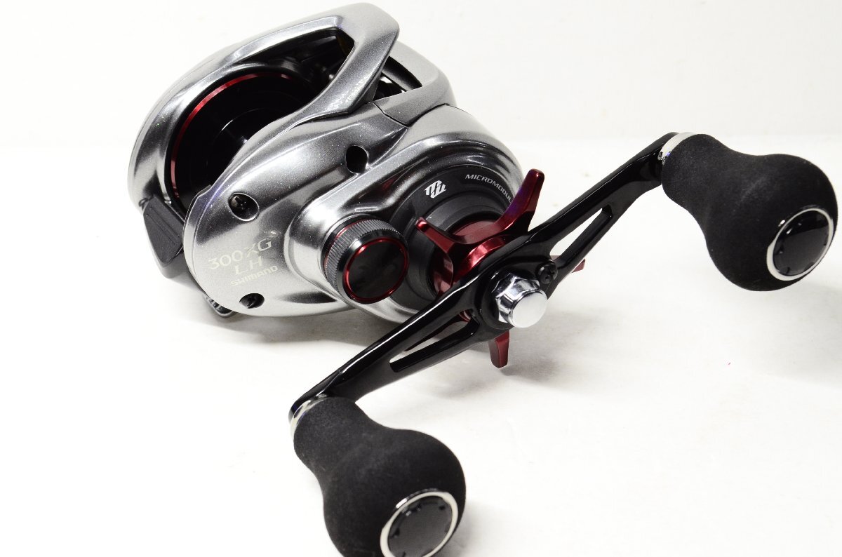 【085-7967k】◎ １円スタ～ト売り切り！◎◆Shimano/シマノ◆21 Scorpion MD 300XGLH 右ハンドル_画像2