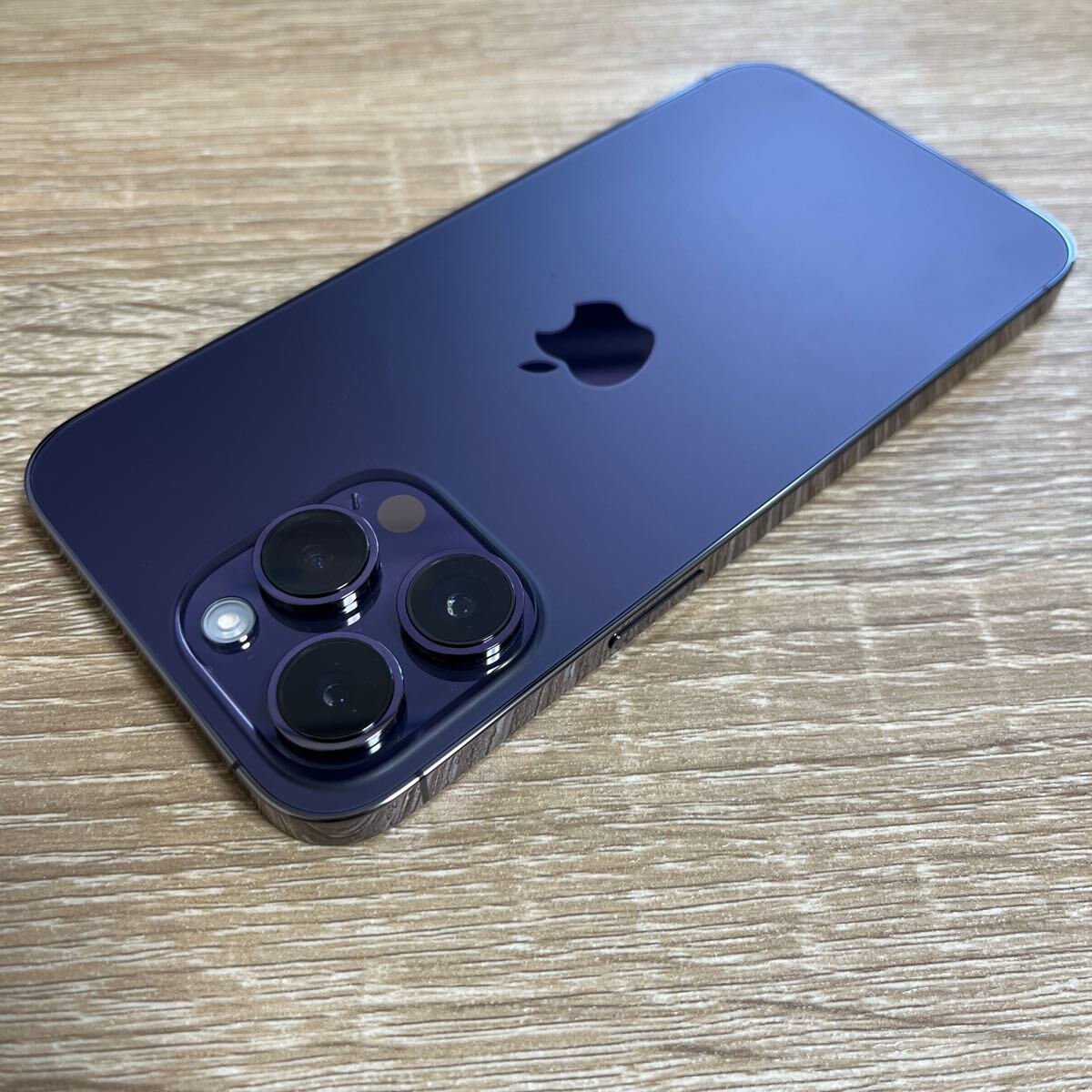 iPhone14 Pro Max 128GB Deep Purple 展示品 Softbank 中古 本体 美品送料無料　 白ロム　　パープル_画像3