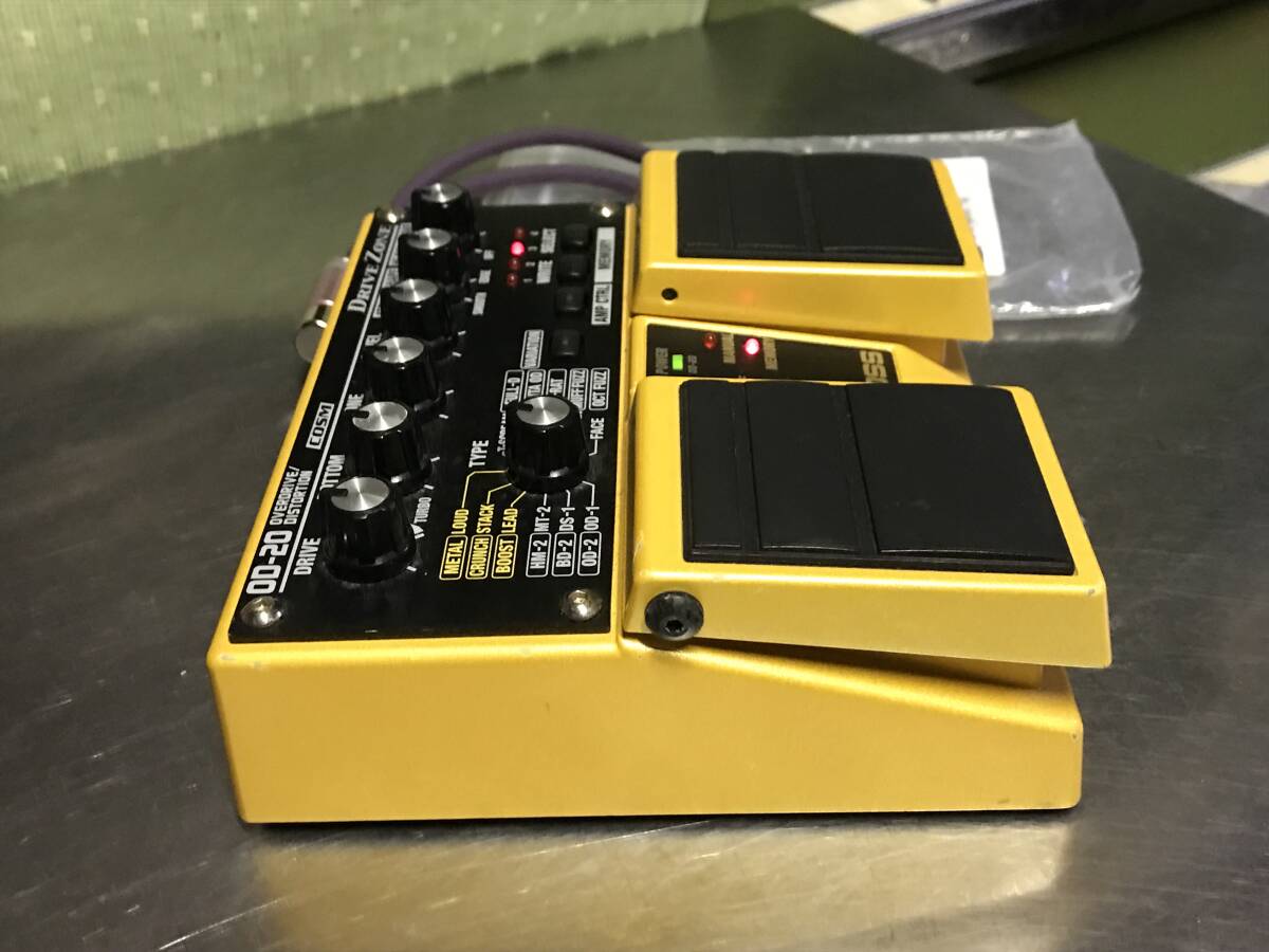 外装良好！BOSS ボス「ＯＤ－２０」 OVERDRIVE DISTORTIONオーバードライブ ディストーション＋未使用Livelineケーブル（中古、通電ok）の画像5