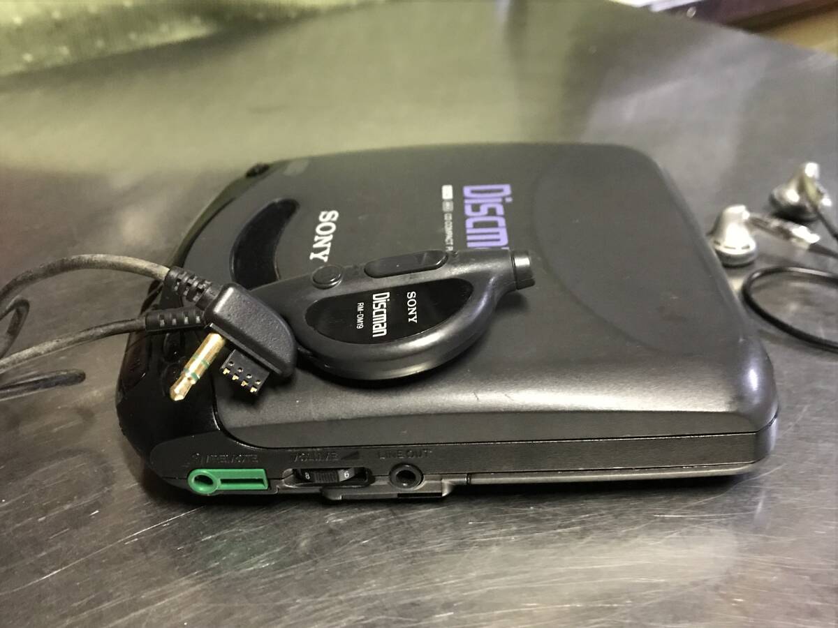 当時物！SONY Discman「Ｄ－１４５」CDプレーヤー /ソニーディスクマンCD COMPACT PLAYER（中古品） 昭和レトロ アンティーク_画像9