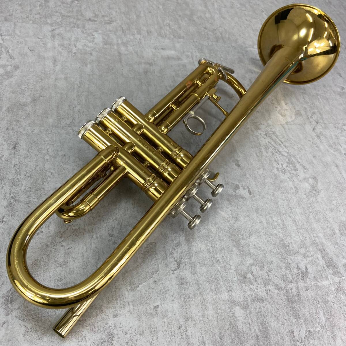 KING キング トランペット trumpet 管楽器 600LA USA マウスピース 純正ハードケース付きの画像3