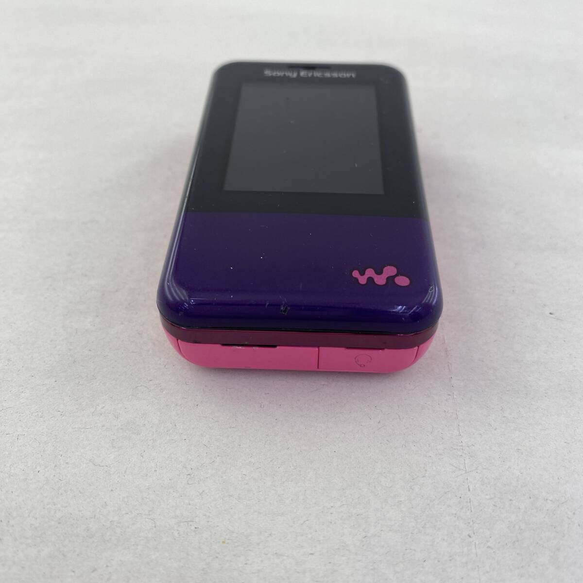 au SONY WALKMAN Phone Xmini [W65S] パープル×ピンク 携帯電話 [動作未確認]の画像3