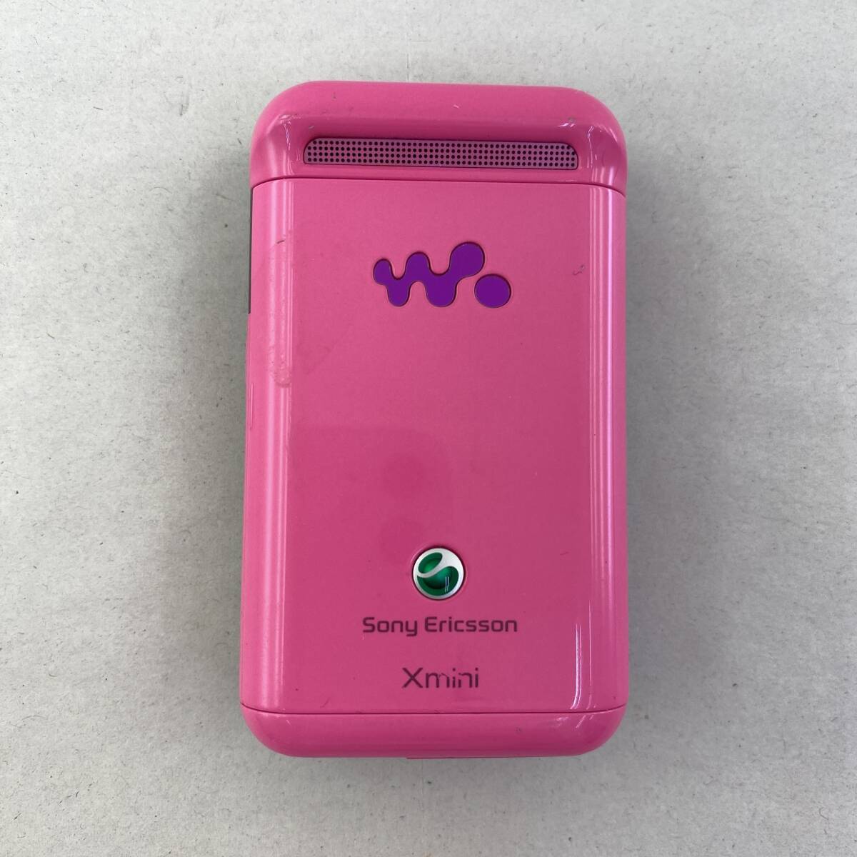 au SONY WALKMAN Phone Xmini [W65S] パープル×ピンク 携帯電話 [動作未確認]の画像8