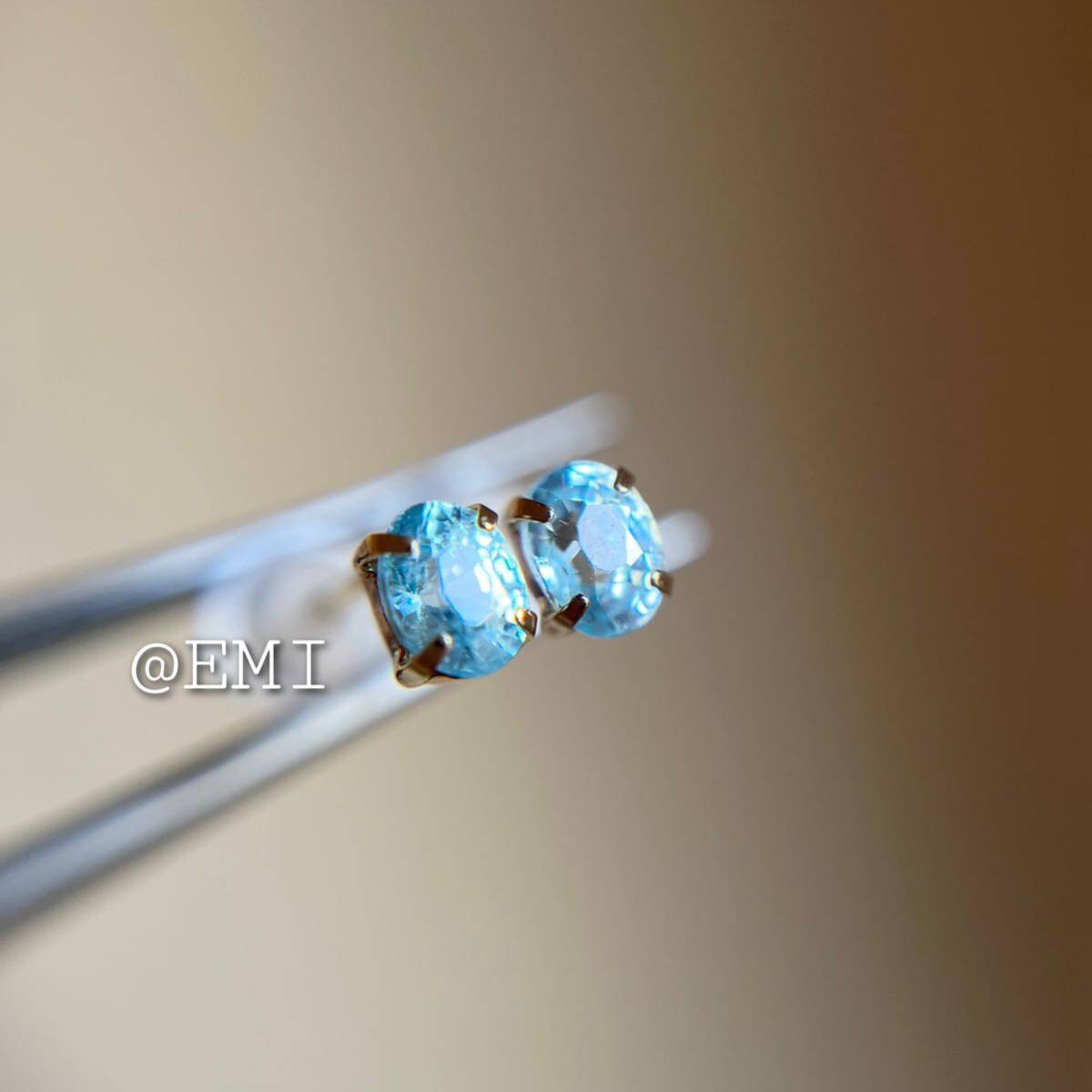 [ time sale *] K18YG natural stone blue zircon oval Shape earrings OVAL