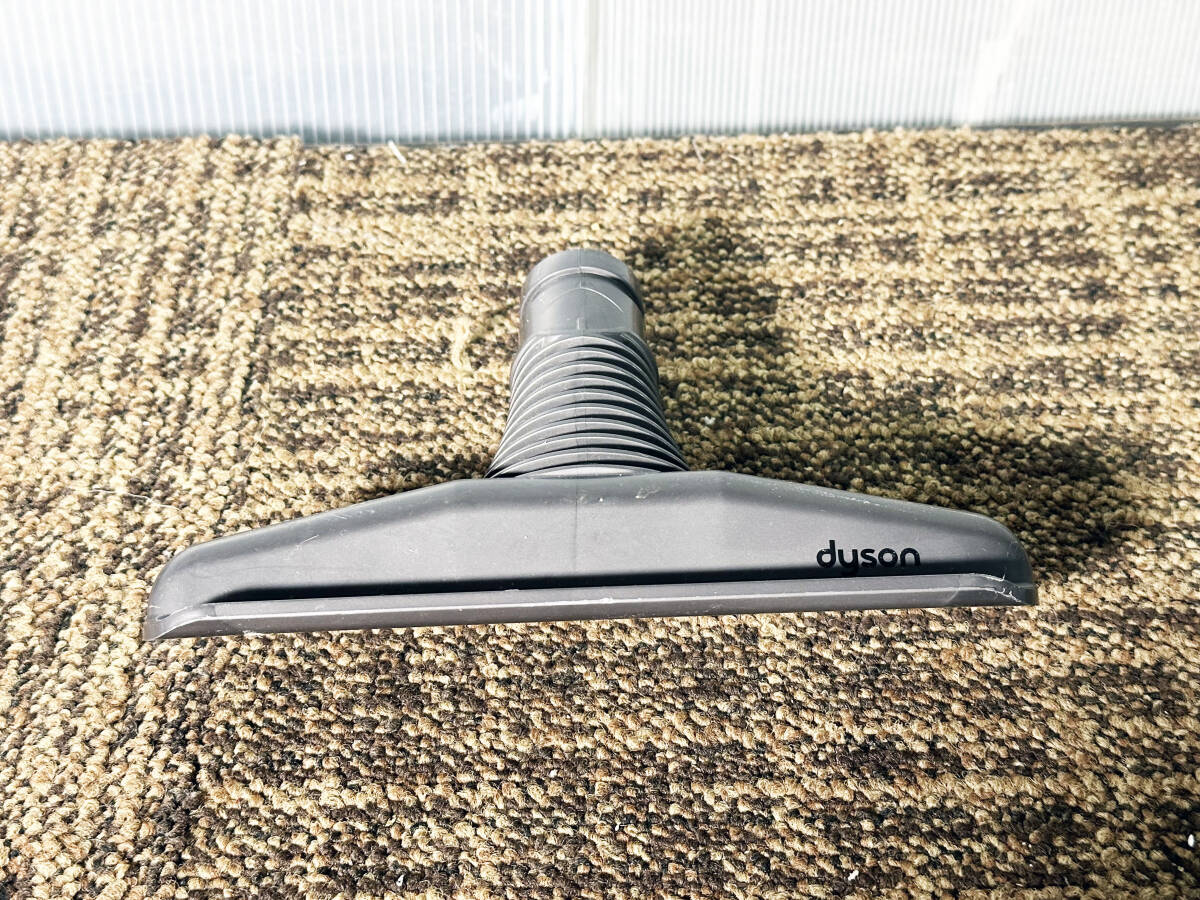 ★ 中古★dyson/ダイソン　V6　コードレスクリーナー　コードレス掃除機　充電式　【DC61】D5P4_画像9