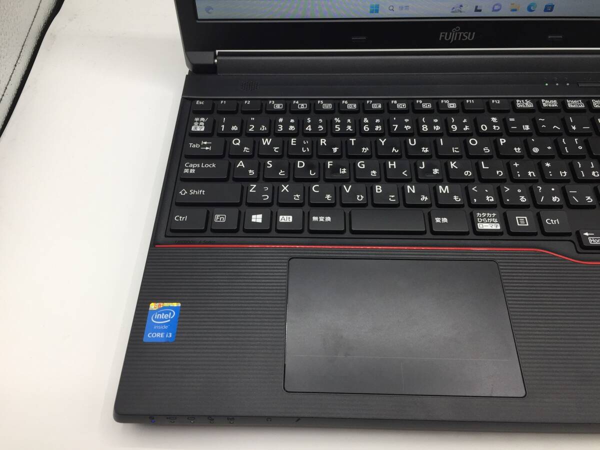 Fujitsu LIFEBOOK A574/KX / FMVA0802JP / i3 4000M / 8GB / SSD 120GB / 15.6インチ / DVD / テンキー / Windows11 / 中古 ノート_画像4