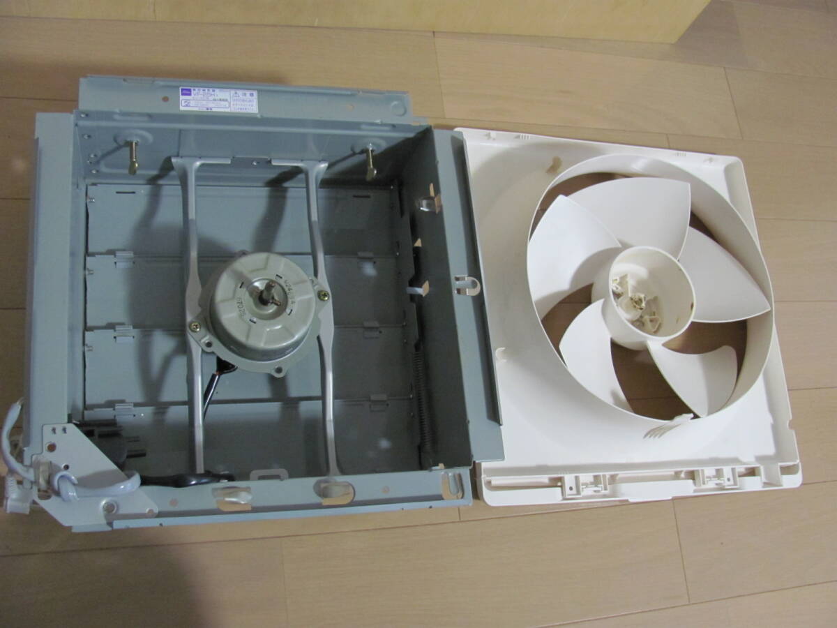 東芝換気扇　VF‐25H1　白色羽根　25ｃｍ　東芝一般形換気扇（風圧式・排気）　96年製_画像4