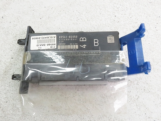 タント　DBA-L375S　H25年　最後期　ECU　89561-B2050　KF-VE3_画像1