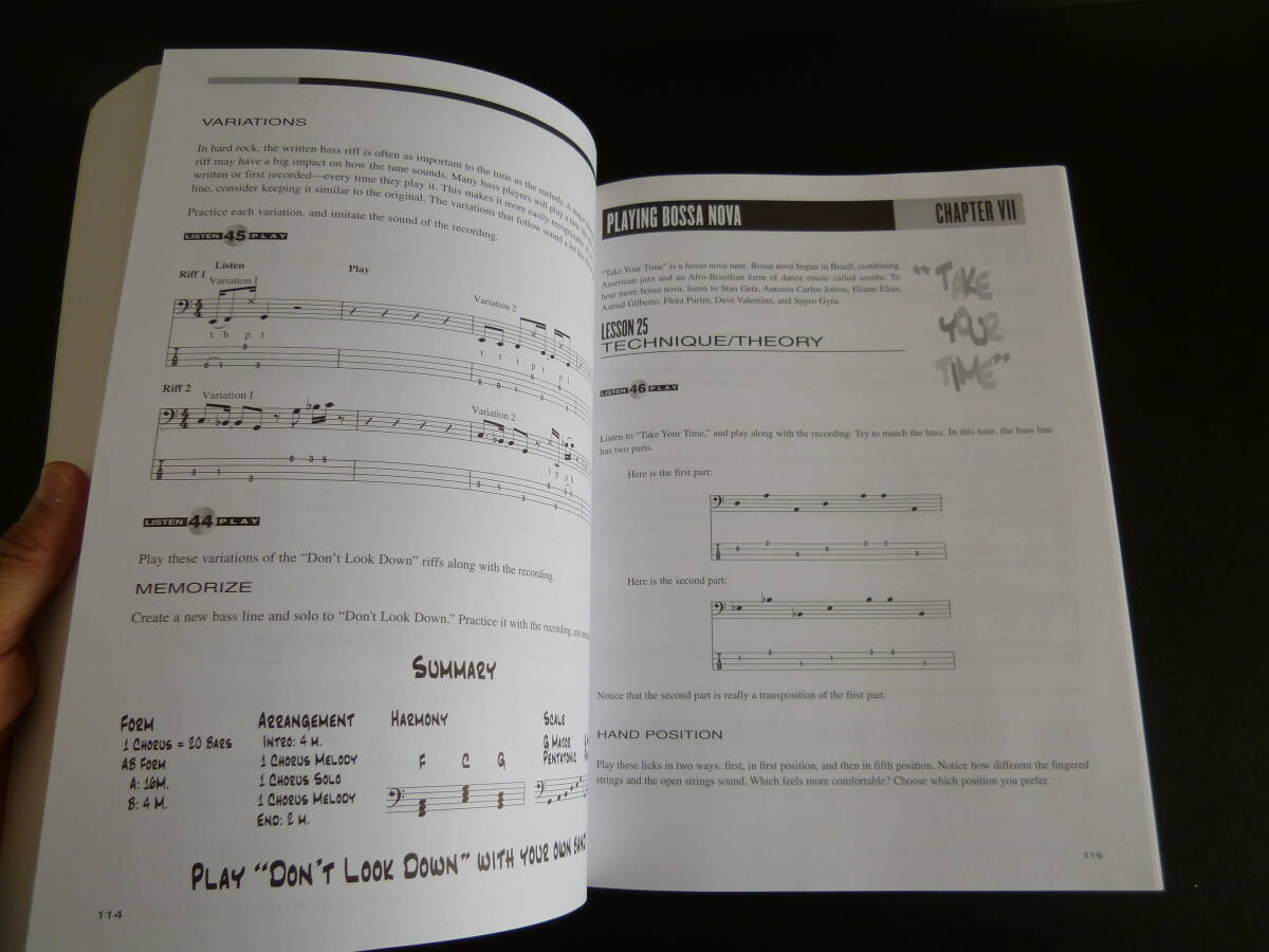  иностранная книга :[Berklee Practice Method Bass: Get Your Band Together]Hal Leonard / Berklee Press 2001 Rich Appleman, John Repucci ( работа )