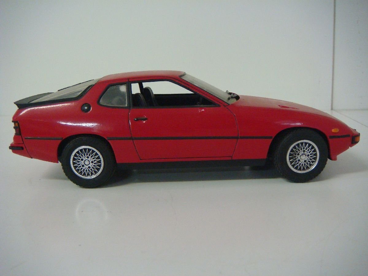 MB/H14KZ-DA1 final product plastic model 1/24 PORSCHE Porsche 924 turbo