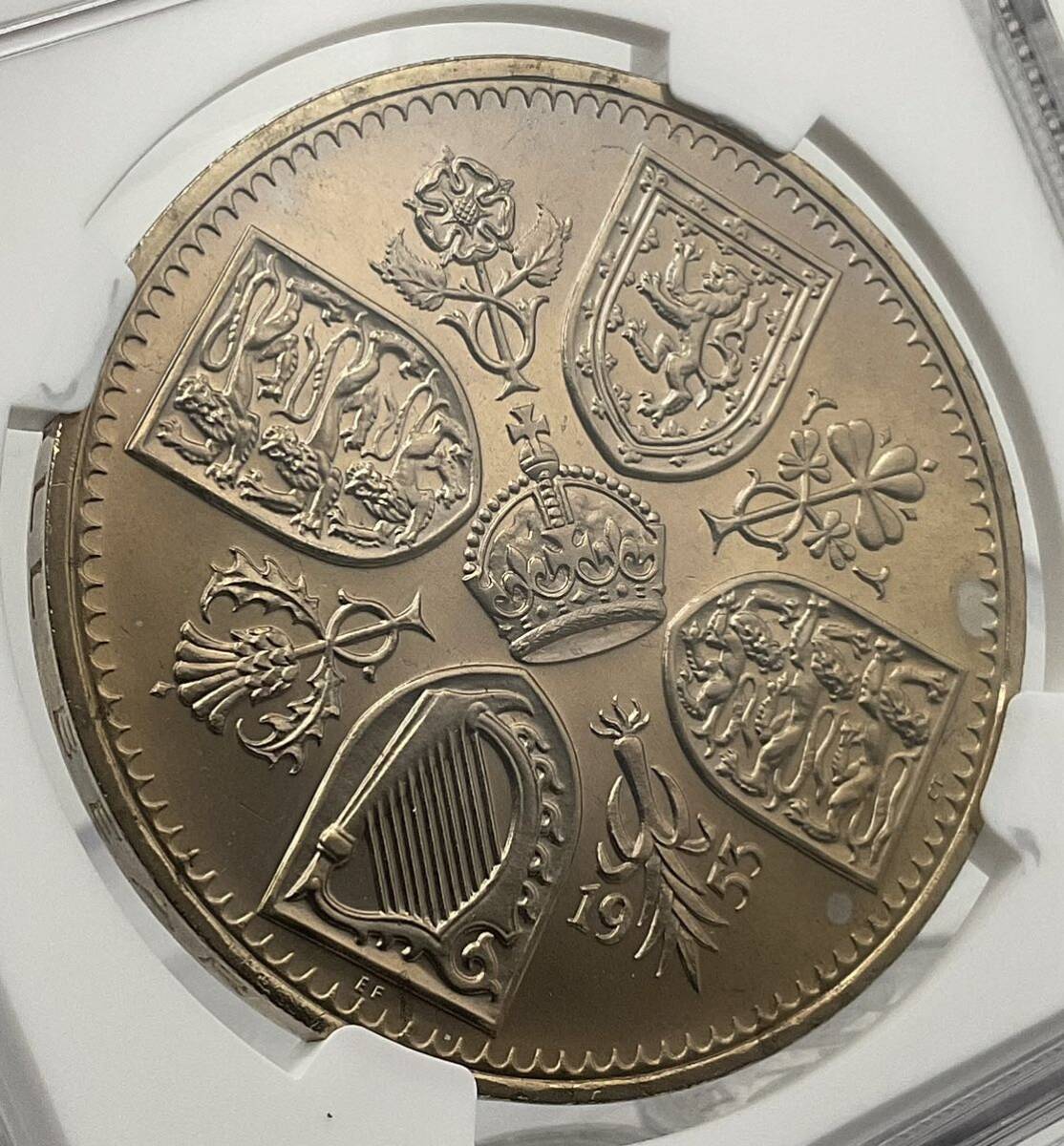 【準最高鑑定】 1953 イギリス クラウン 白銅貨 エリザベス2世 戴冠記念 NGC PF67 Ultra CAMEO Crown Britain Coronationの画像7