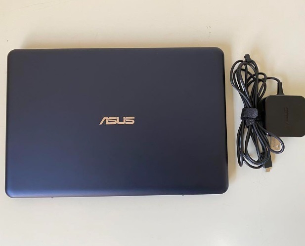 ♪ Windows 10 11.6インチ ノートPC ASUS EeeBook F205TA CPU:４core Officeソフト インストール済 即決時はおまけ(ＡＣアダプタ)付き_ACアダプタは、即決時のおまけです。