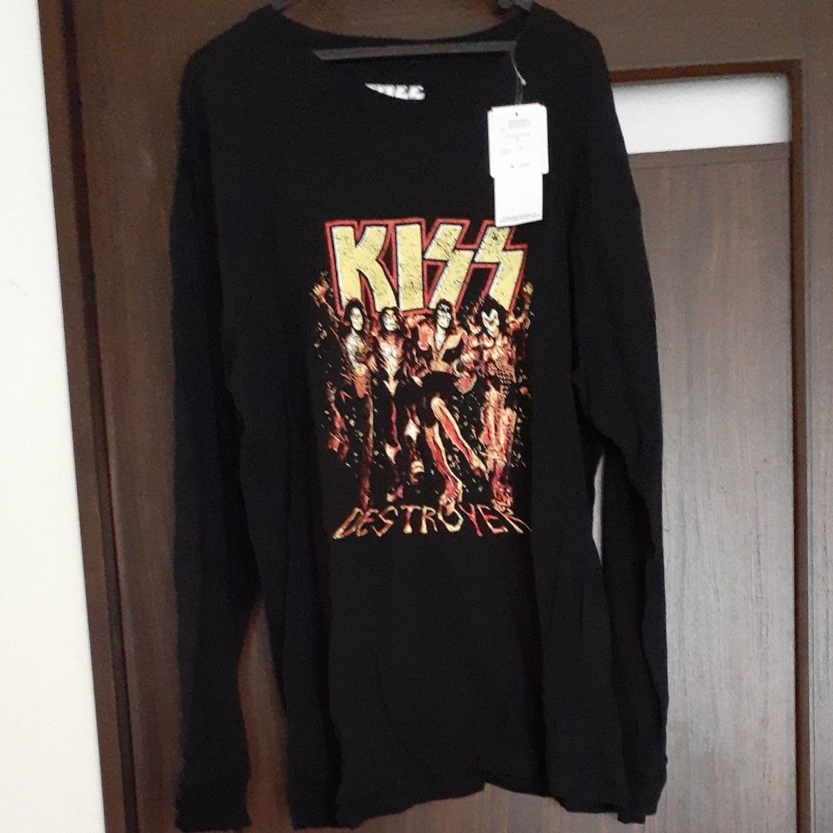 4L新品未使用 KISS 長袖 ロングTシャツ 