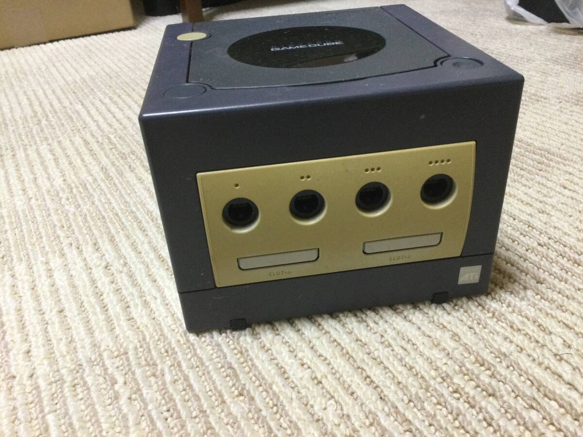 Nintendo ニンテンドーゲームキューブ本体 箱・コントローラー・アクセサリー付き_画像3