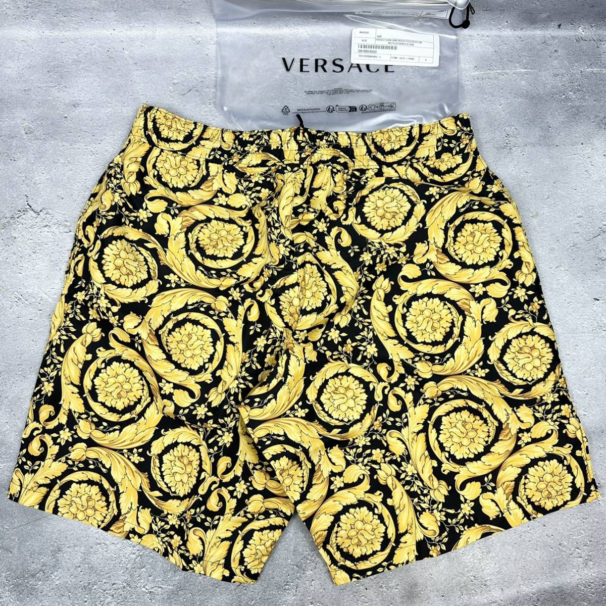 新品 Versace スイムハーフパンツ 水着 ヴェルサーチ L_画像3