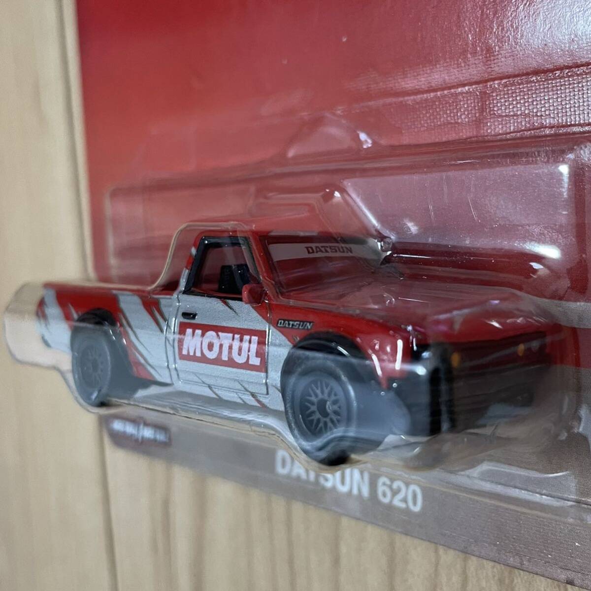 ★ホットウィール★ DATSUN 620 セブンイレブン限定 ポップカルチャー ダットサン 620 ミニカー Hot Wheels ミニカー MOTUL_画像3