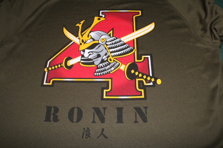 ★ ミリタリーTシャツフェア ★ 沖縄米軍 CLB-4 RONIN 浪人 プリント 半袖Tシャツ L 中古 トレーニング用_画像5