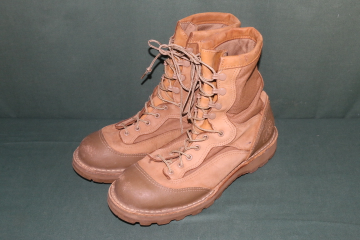 * sharing have special price * Okinawa the US armed forces the truth thing DANNER USMC RAT HOT coyote boots US10R 28. secondhand goods airsoft usually use 