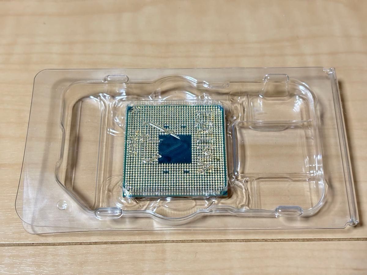 AMD Ryzen 7 3700 X 8core 16threds