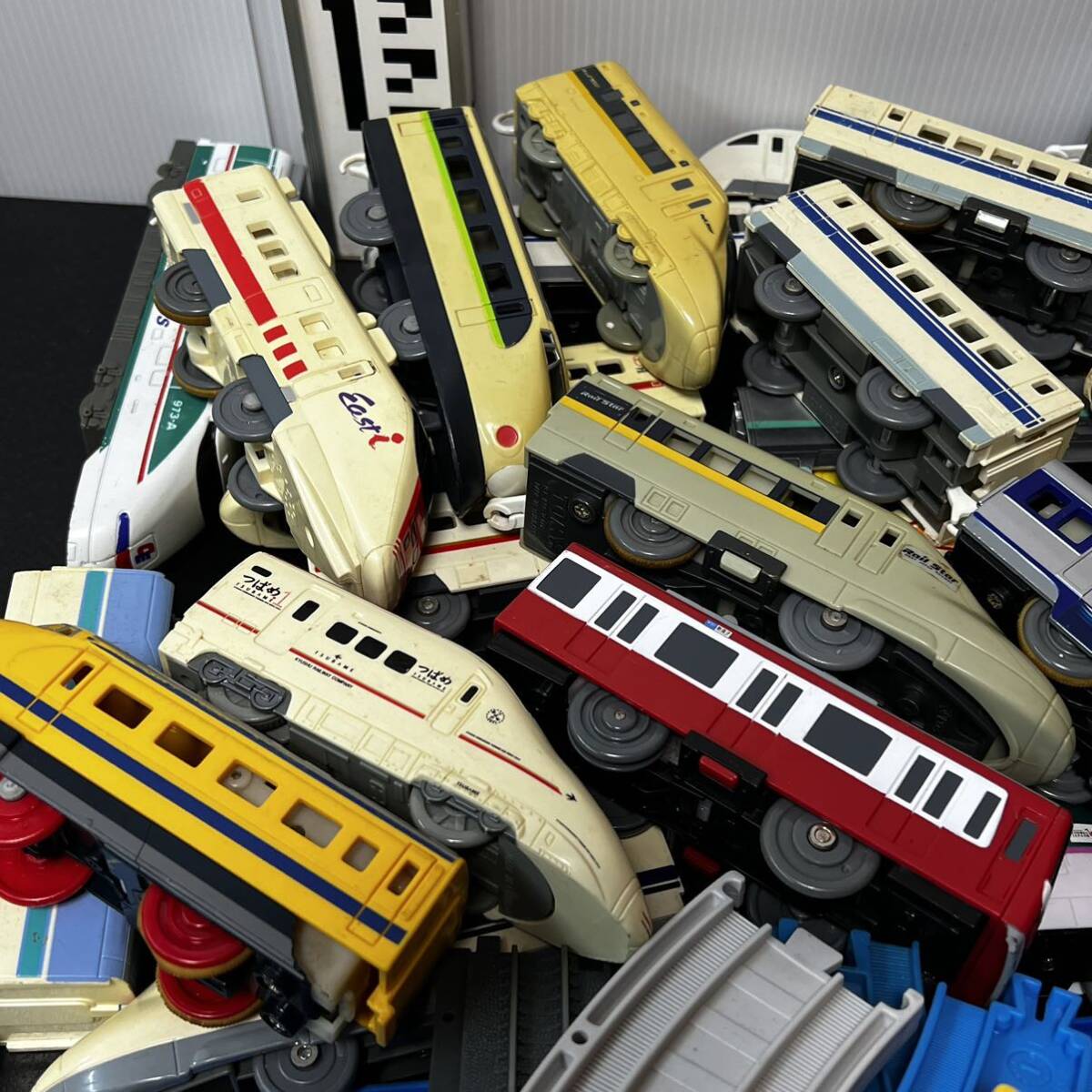  Junk продажа комплектом 6kg электропоезд Shinkansen TOMY Plarail и т.п. . машина Thomas и т.п. модель снятие деталей b3-66