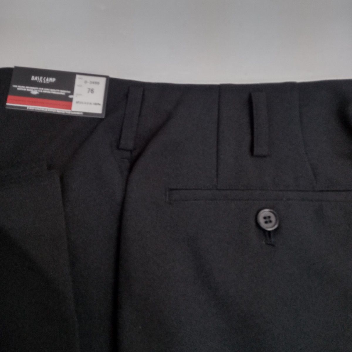 在庫調整　新品標準型　学生夏ズボン　帯なしノータックスラックス標準マーク付き64cm