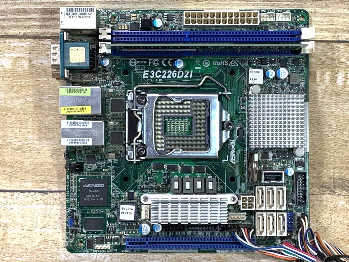 ★ASRoCK Rack LGA1150 USB3.0 ITXマザー サーバーボード E3C226D21 // 8GBメモリ付属 良品美品★の画像4