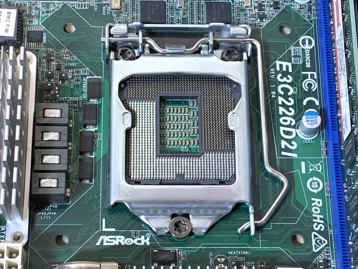 ★ASRoCK Rack LGA1150 USB3.0 ITXマザー サーバーボード E3C226D21 // 8GBメモリ付属 良品美品★の画像6