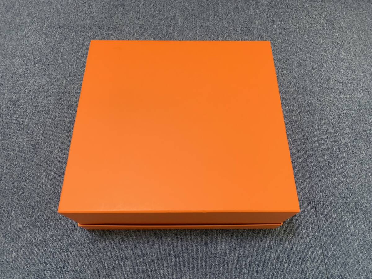 【美品】HERMES エルメス 空箱 空き箱 ショッパー オレンジ ボックス 36×37.5×15.5cm_画像2