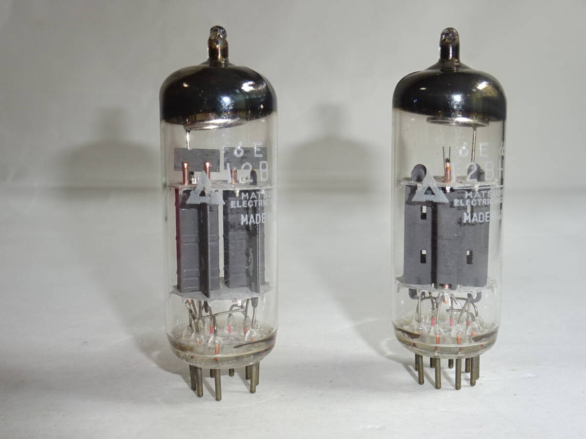 * Matsushita made vacuum tube 12BH7A unused origin boxed 2 ps exhibit.
