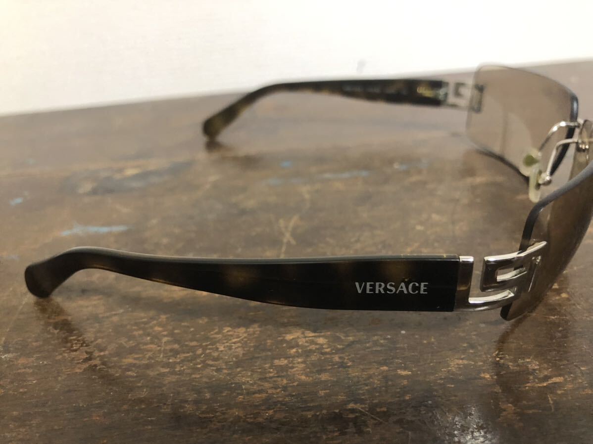 ■爆安■H-6■VERSACE ヴェルサーチ　MOD 2017 1000/BZ 64□14 120サングラス■_画像3