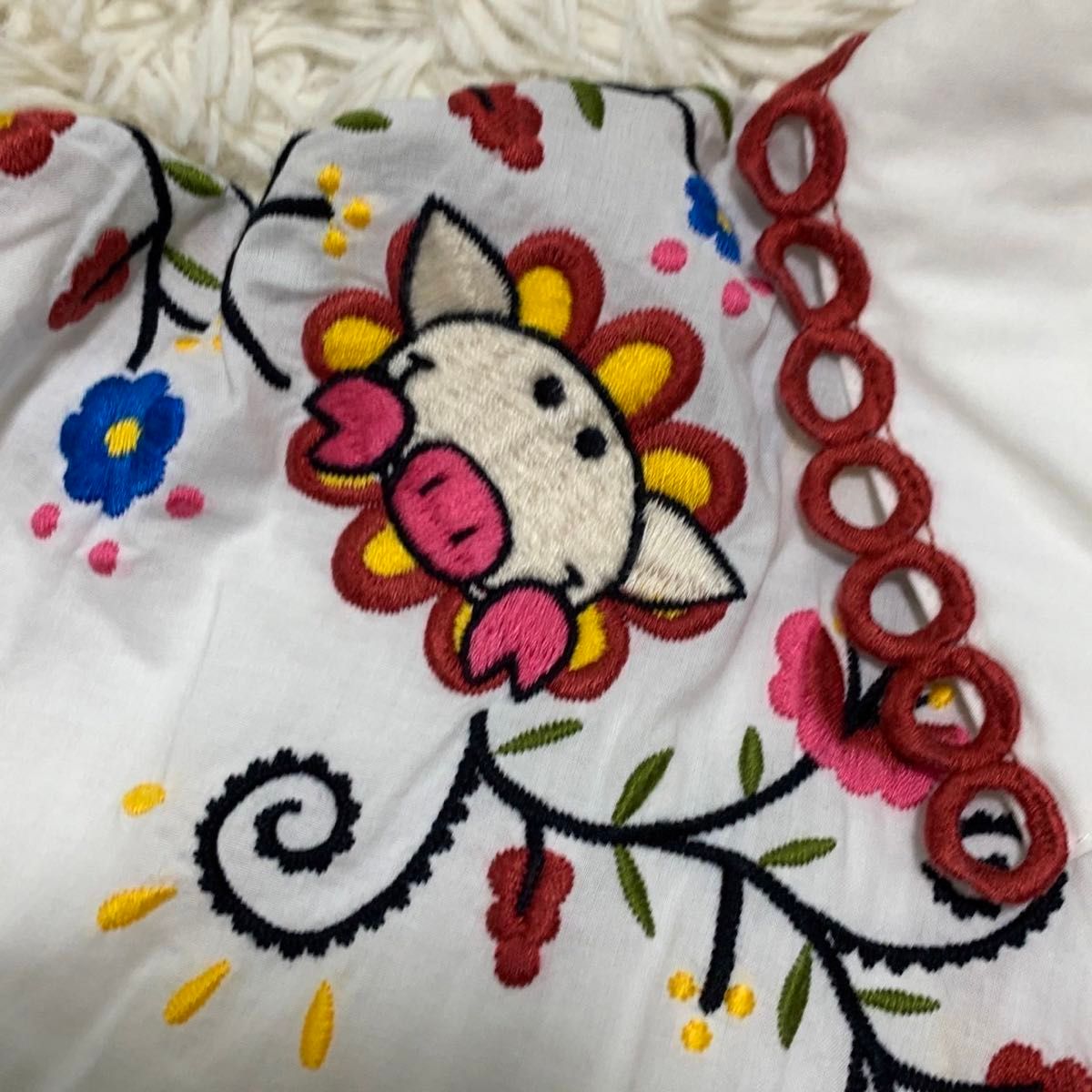 アルベロベロ OLLEBOREBLA オレボレブラ　ロングチュニック ワンピース 刺繍 花柄ブタさん ぶたさん