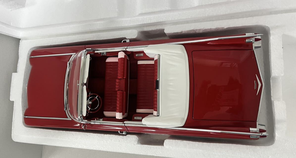 AUTOart 1/18 1959 Cadillac Series 62 Convertible Rosso Chiaro/Light Red SIGNATURE MODEL／アメ車/オートアート /マッスルカーの画像7