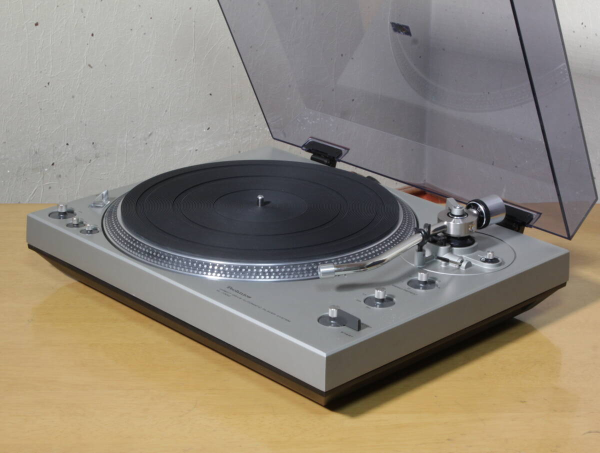 動作良好 美品 【 Technics SL-1300 】 フルオート ターンテーブル 取説付き テクニクス_画像3