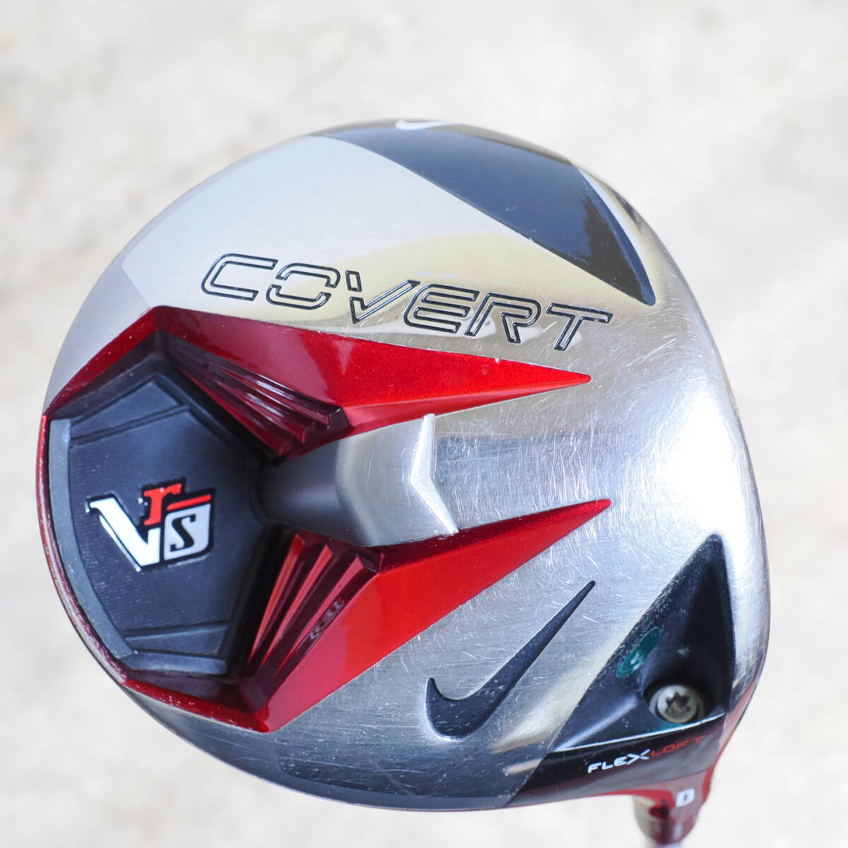 e) ドライバー ナイキ VRS COVERT BASSARA F53X5CT FlexSR 45.75インチ 8.5-12.5ロフト_画像1