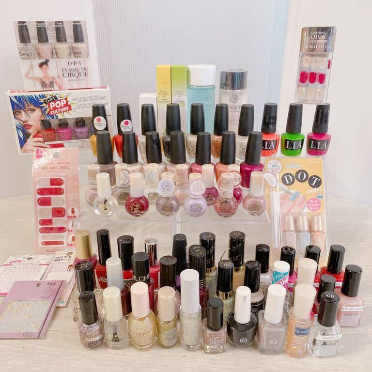 人気ネイル◆マニキュア◆DIVA◆OIL◆OPI◆キティちゃん◆ネイルシール◆リムーバー◆マニキュア大量まとめ売り_画像1