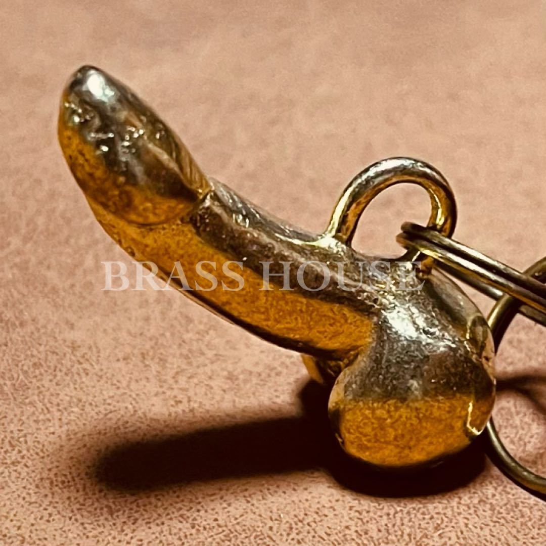 F6 Uni -kpe varnish man vessel key holder . circle nude .. thing ... power increase large .... brass key holder Gold accessory brass 