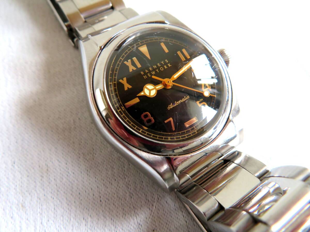 ●【ト足】稼働品 BARNEYS NEW YORK バーニーズ ニューヨーク 自動巻き 腕時計 バブルバック ユニークダイヤル CC381ZZG75の画像1