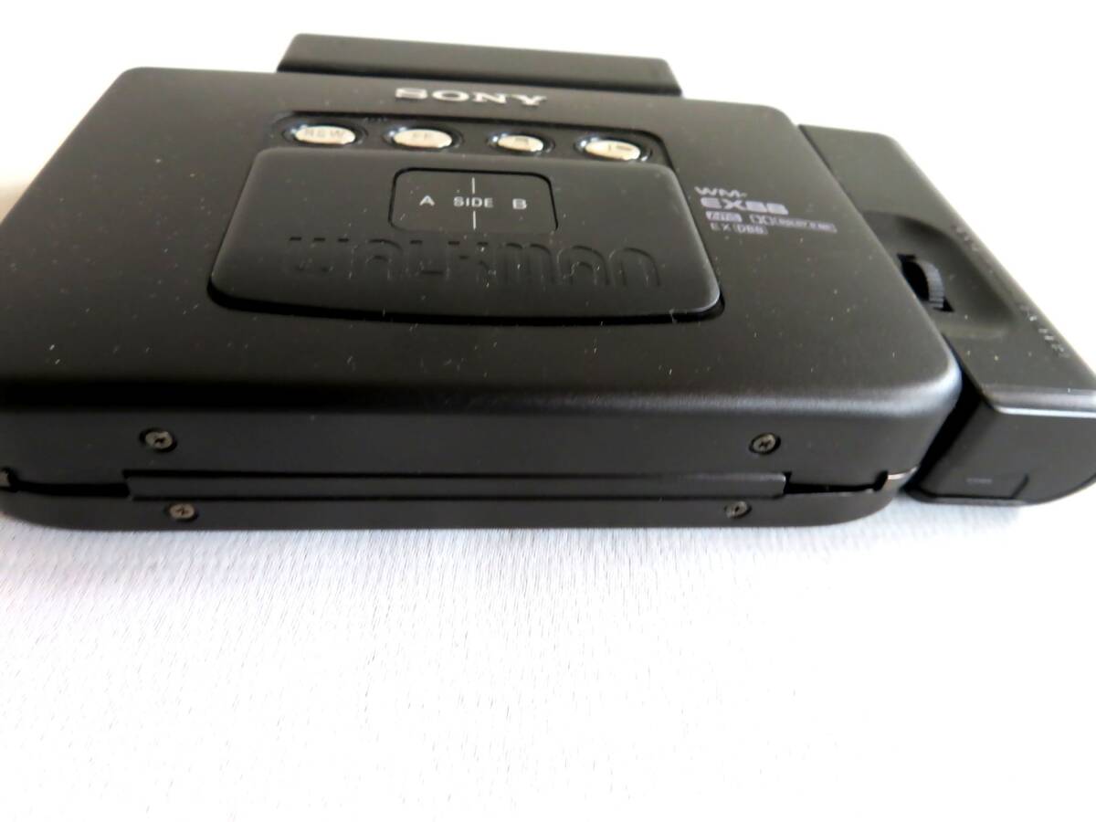 ●【ト足】SONY WALKMAN WM-EX88 ポータブルカセットプレイヤー 黒 ブラック ソニー CA081ZZG77_画像3