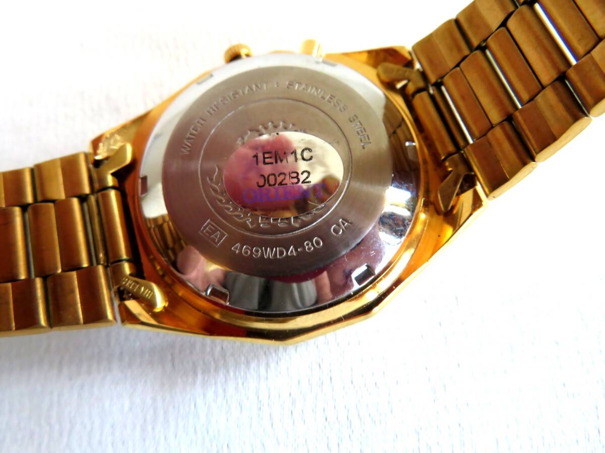 ●【ト足】③未使用 ORIENT 腕時計 クリスタル 21石 メンズ 男性 ゴールド×黒 オリエント 自動巻き オートマチック CC398ZZG01_画像7