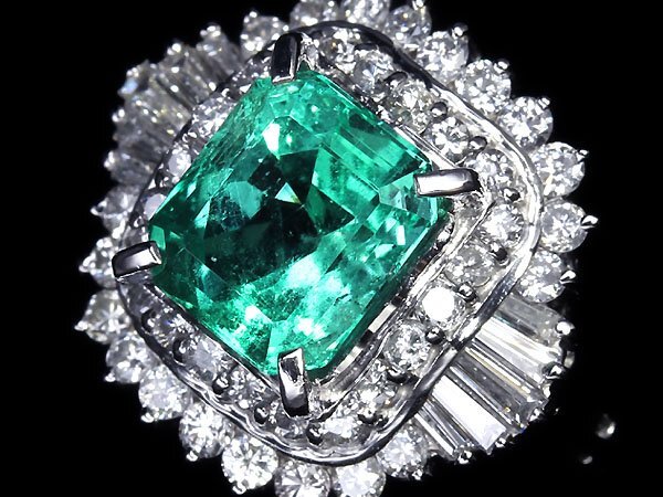 GV11243SS【1円～】新品【RK宝石】≪Emerald≫ 豪華絢爛! 極上エメラルド 大粒1.82ct! 極上ダイヤモンド 0.76ct Pt900 高級リング ダイヤの画像2