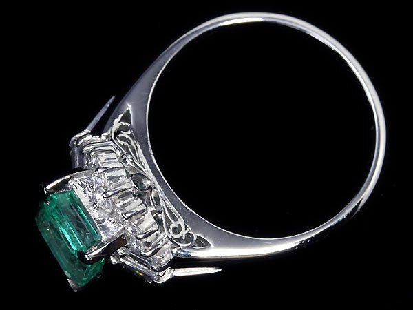 MM11283S【1円～】新品【RK宝石】≪Emerald≫ テリのある輝き!! 極上エメラルド 大粒1.47ct 極上ダイヤモンド Pt900 高級リング ダイヤの画像5