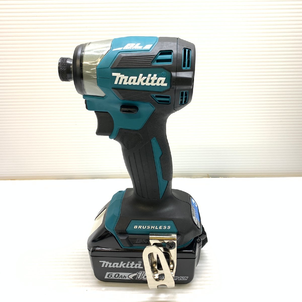 MIN【未使用品】 MSMK makita TD173DRGX 充電式インパクトドライバ 18V ブルー 開封品 〈102-240304-MK-6-MIN〉_画像9