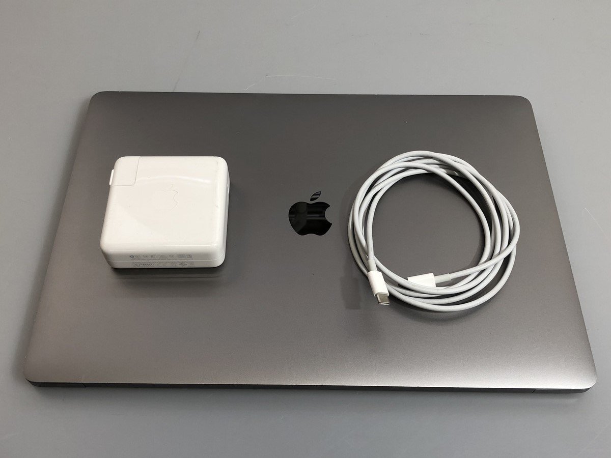 H【中古品】 Apple MacBook Pro 16インチ 2019 A2141 Corei7 16GB SSD512GB シルバー 箱無し 7-1 〈88-240310-SS-1-HOU〉の画像9