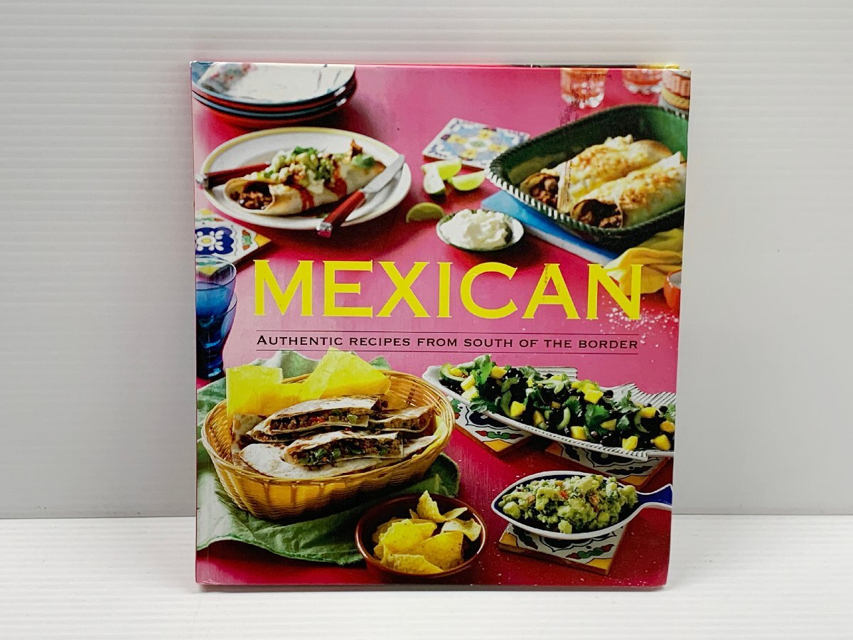 IZU【中古品】 Mexican Authentic Recipes from South of the Border 〈005-240327-AS-18-IZU〉の画像1