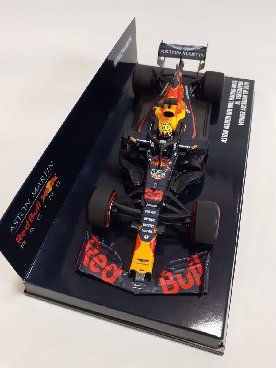 Minichamps 1/43 アストンマーチン レッドブル ホンダRB15 #33 M.フェルスタッペン オーストリアGP優勝 2019_画像4