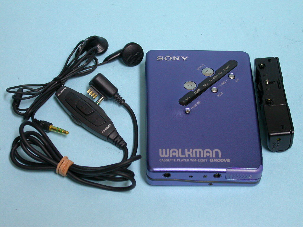 Yahoo!オークション - SONY ウォークマンWM-EX677(その9)青 極上 Yahoo!オークション - SONY ウォークマンWM-EX677(その9)青 極上