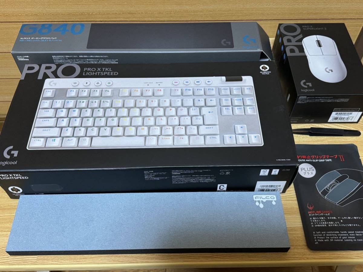 新品同等 Logicool G ゲーミングキーボード PRO X TKL（ホワイト／タクタイル） & ゲーミングマウス PRO X SUPERLIGHT 2（ホワイト）_画像1