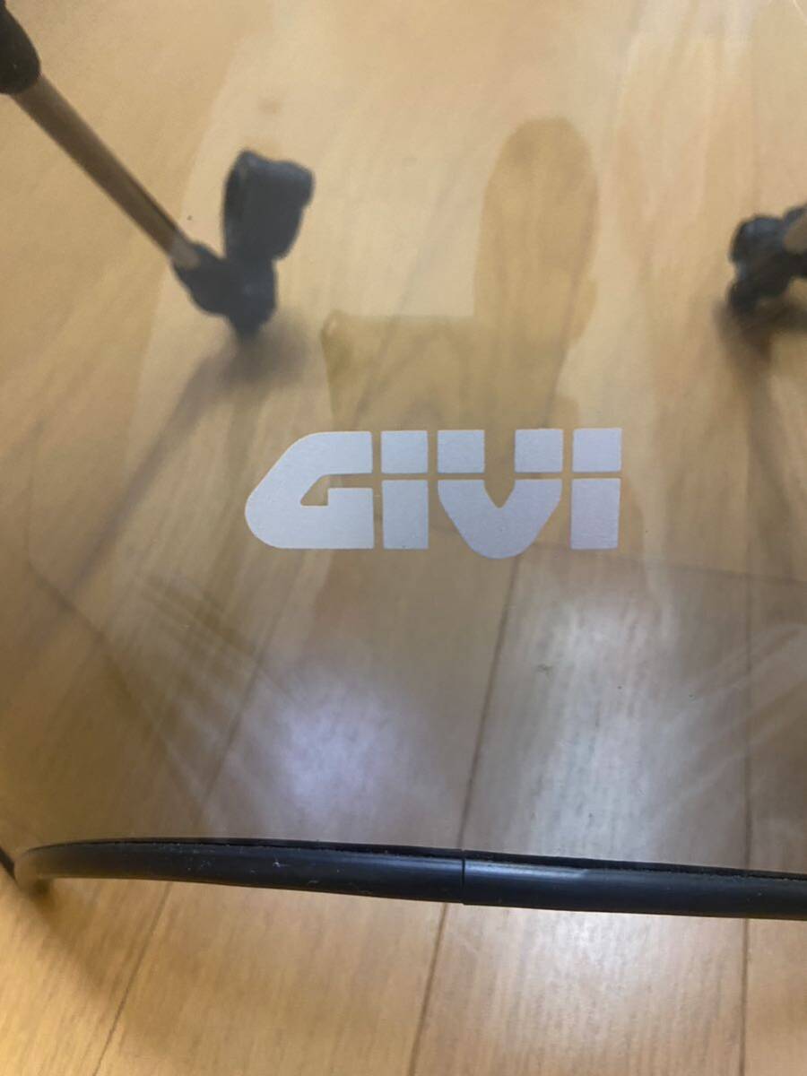 GIVI A604 ユニバーサルスクリーン　ウインドシールド スクリーン _画像5