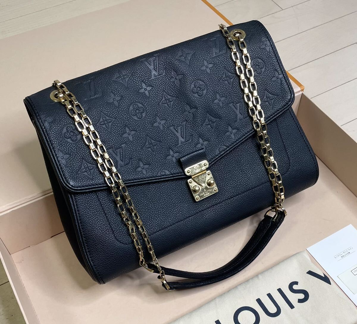 Louis Vuitton Sangelman MM チェーンショルダー