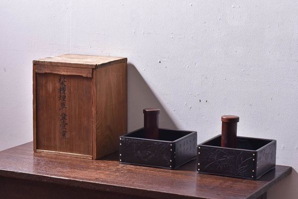 R-027122 和製アンティーク 箱付 紫檀煙草盆2個セット www.anac-mali.org